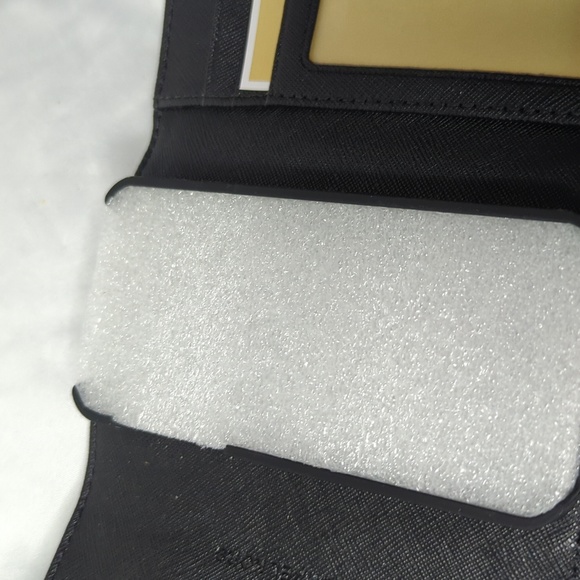 MK Tech Wristlet Wallet - Picture 7 of 10